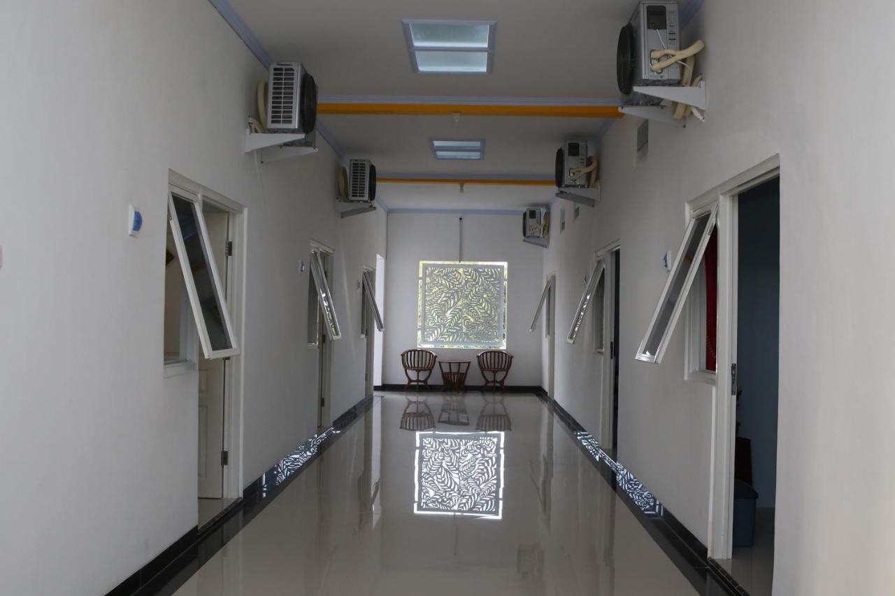 Reddoorz Syariah Near Suncity Mall Madiun Exteriör bild